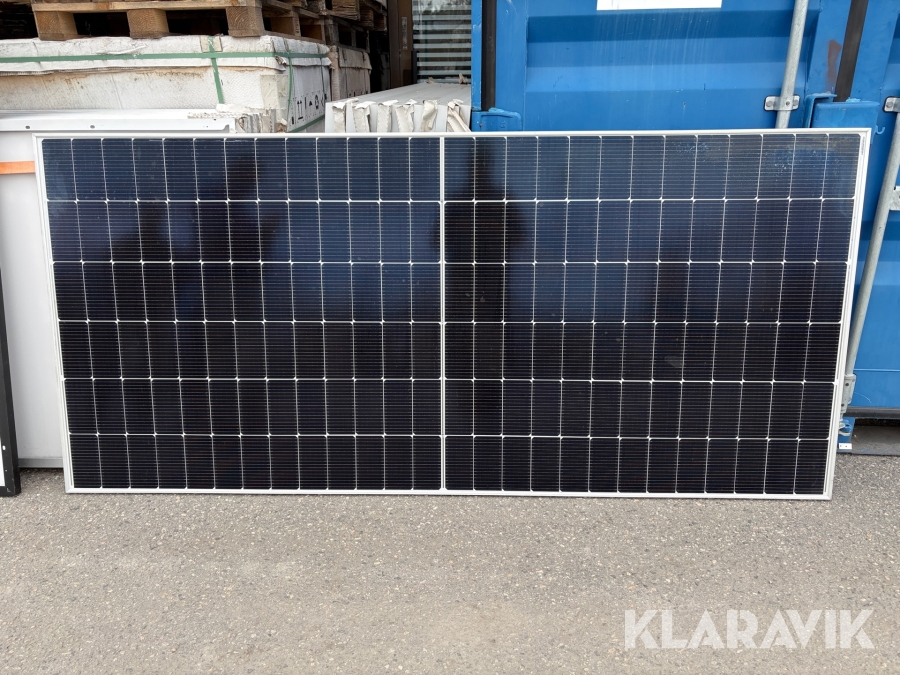 Solceller Jinko JKM615 615W oanvända