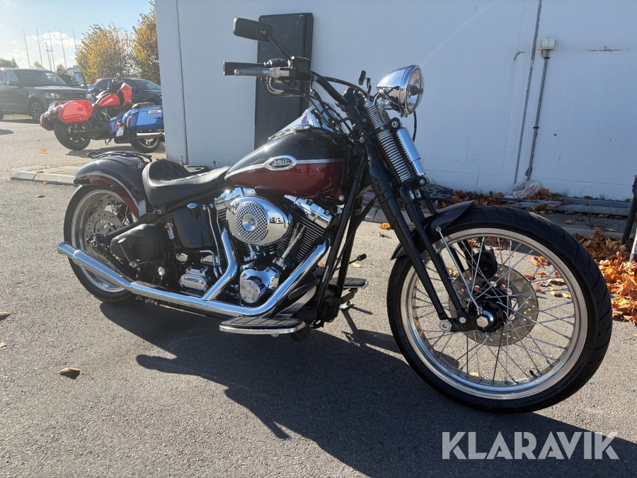 Motorcykel Harley-Davidson Softtail/springer FLSTSCI