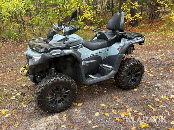 ATV CFMOTO CFORCE 850 TOURING med plog