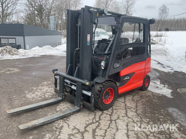 Gaffeltruck Linde E50L