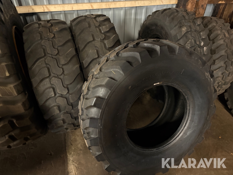 Entreprenaddäck Dunlop SP 405/70 R20 4st
