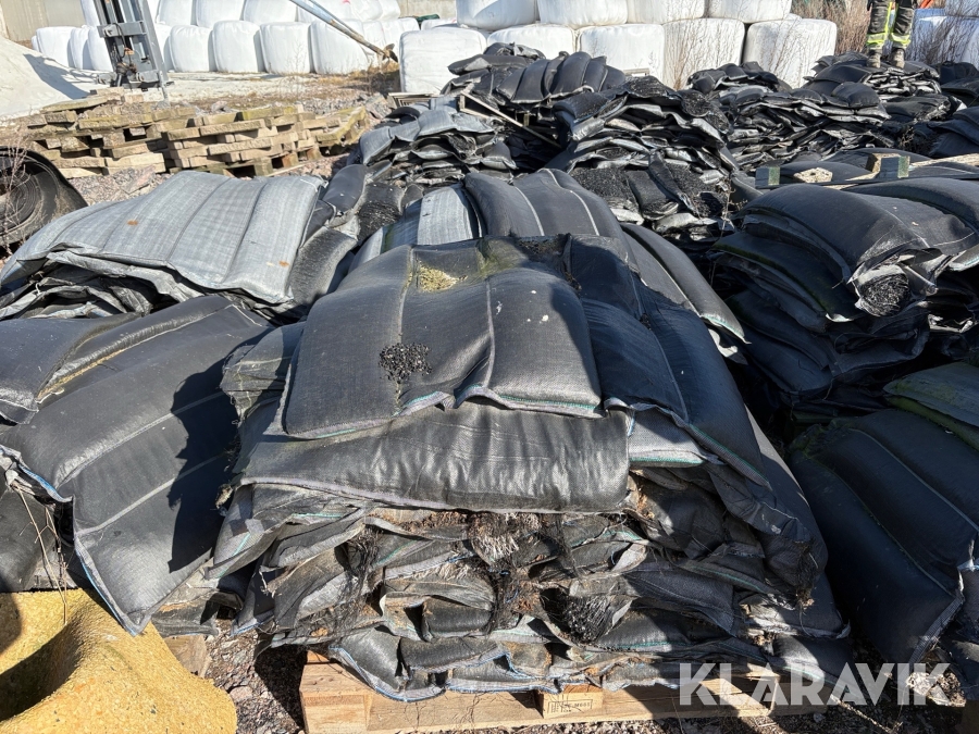 Mattor med gummikross