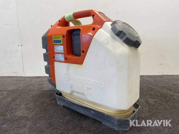 Vattentank för kapmaskin Husqvarna WT 15i