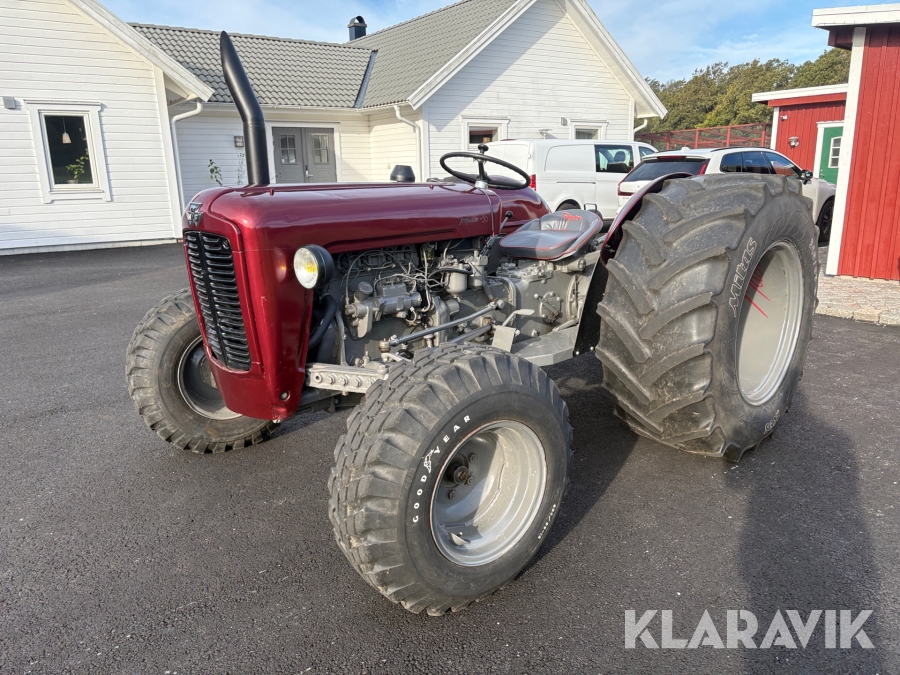Traktor Massey Ferguson 35