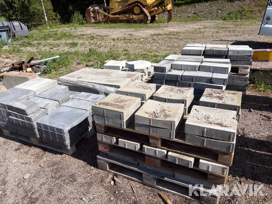 Blandat parti marksten