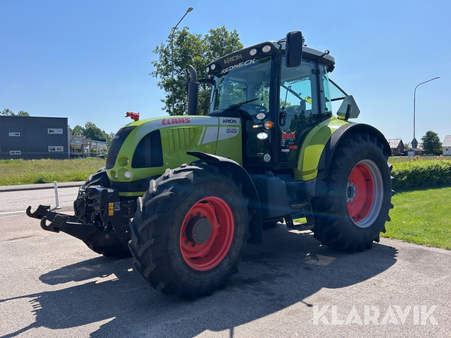 Traktor Claas Arion 640