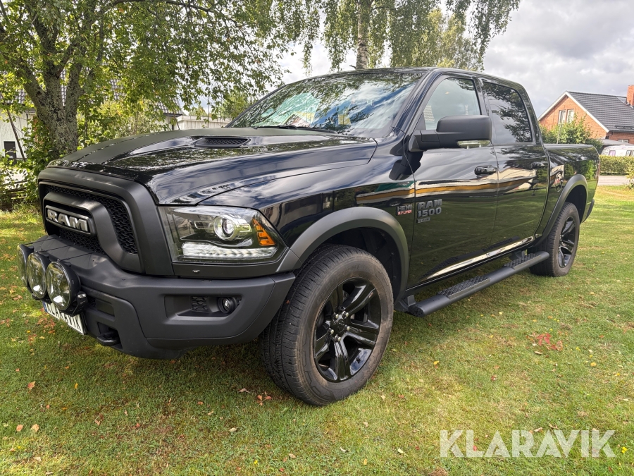 Pickup Dodge RAM 1500 Rebel Crew 5.7 4x4