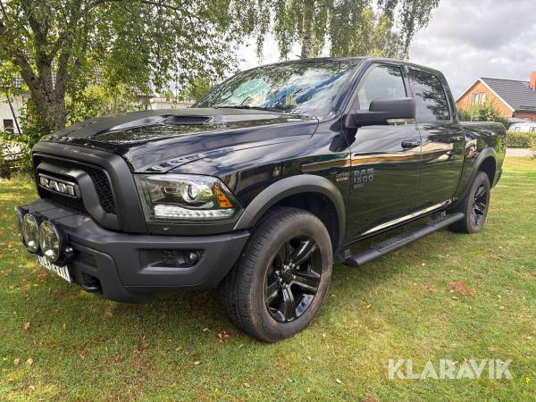 Pickup Dodge RAM 1500 Rebel Crew 5.7 4x4