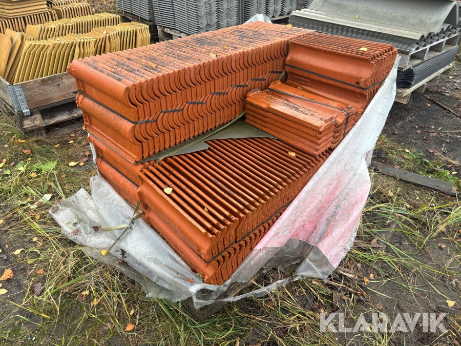 Taktegel Wienerberger KoraMic 2-kupig