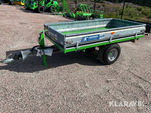Traktorvagn K-vagnen 1800T3 med hydraulisk tipp