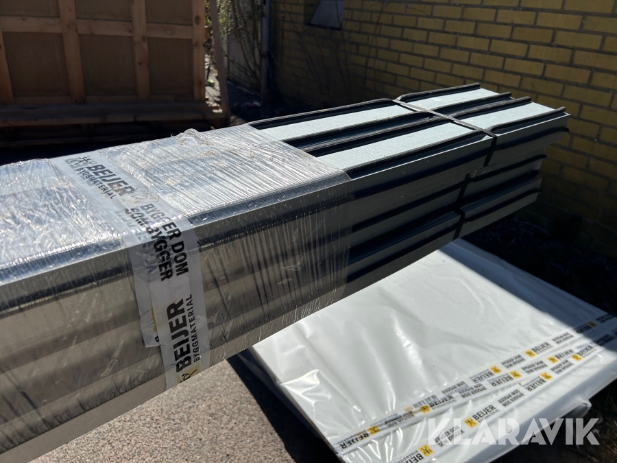 Skena med tätning Europrofil UT-4 95-0,46 12 st