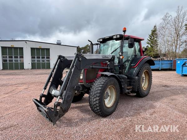 Traktor Valtra N92 med frontlastare & redskap