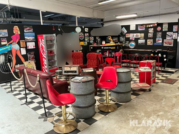 Retro garageinredning – möbler, dekor & inventarier (parti)
