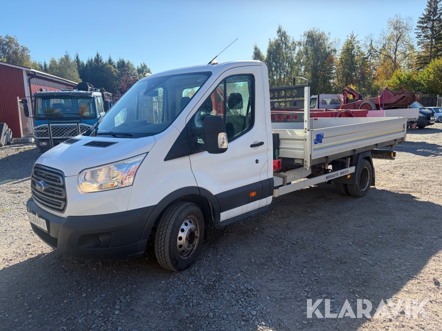 Flabil Ford Transit med Kran och tipp