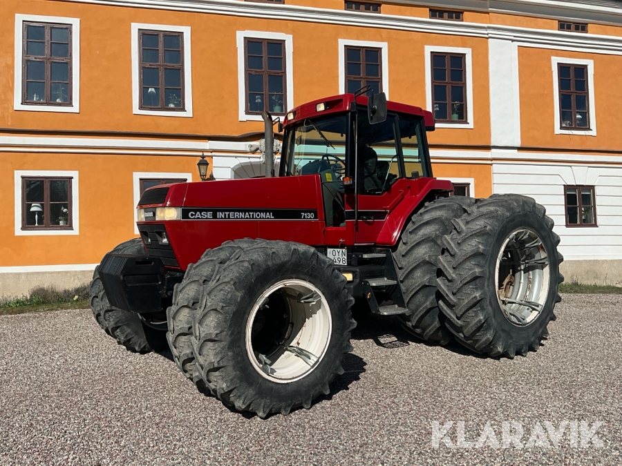 Traktor Case IH 7130 med dubbelmontage