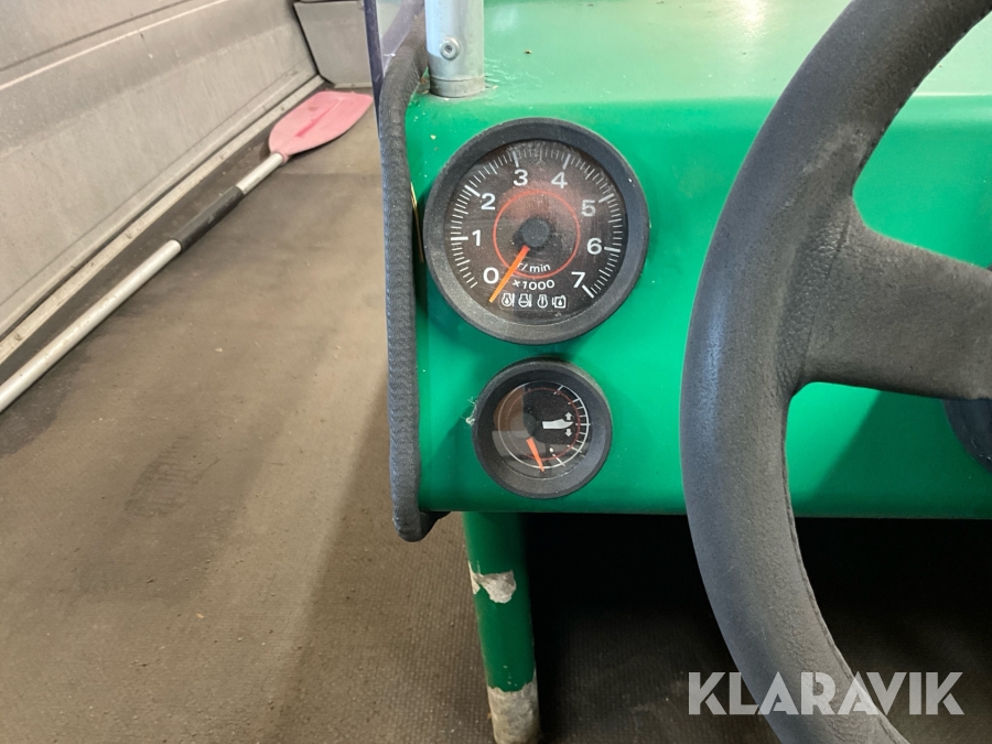 Styrpulpet/motorbåt Buster M