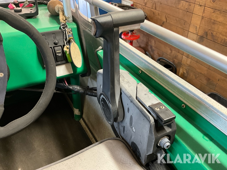 Styrpulpet/motorbåt Buster M