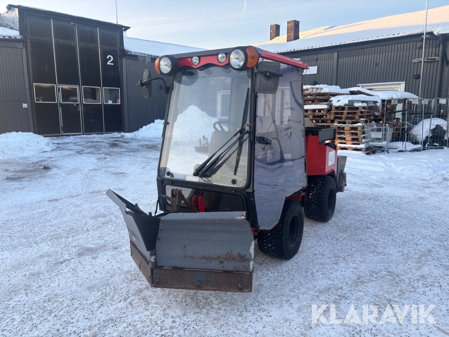 Redskapsbärare Nimos DM Trac 205 vinterutrustad