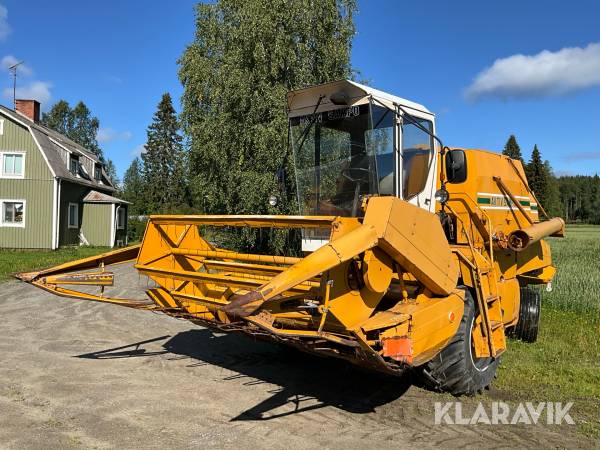 Skördetröska Aktiv Sampo 580