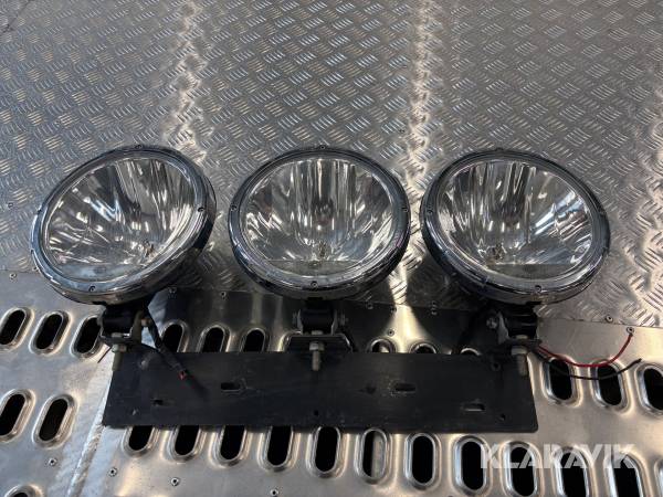 Extraljus med hållare Hella Rallye 3003 3 st