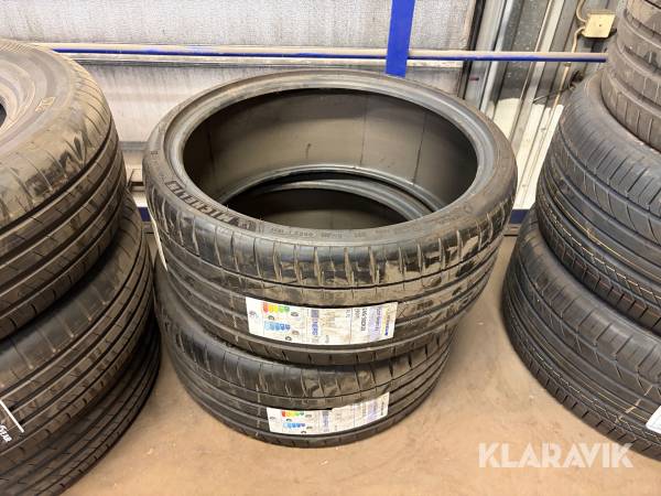 Däck Michelin Pilot Sport 4S 245/30ZR20 2st 