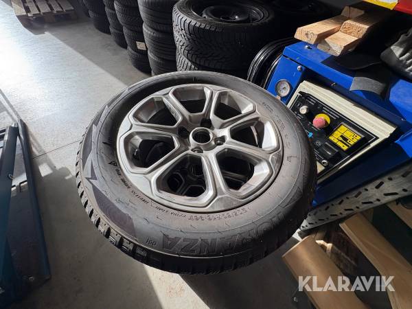 Dubbdäck med Aluminiumfälgar Bridgestone Noranza Ford Eco Sport 205/60R16 4st