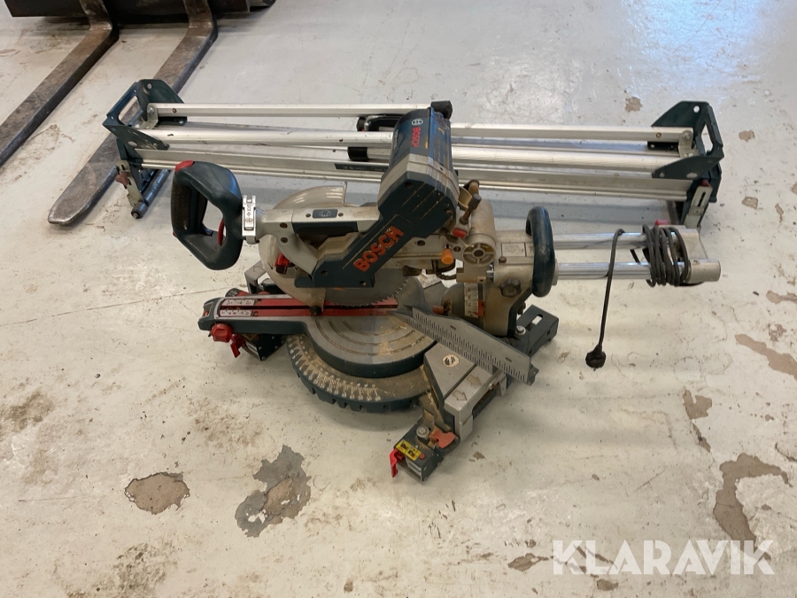 Såg Bosch GCM 10 SD med stativ