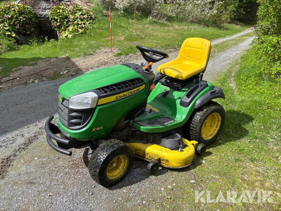 Gräsklippare John Deere X165