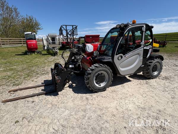 Teleskoplastare Manitou MT 625 H Comfort Med Redskap