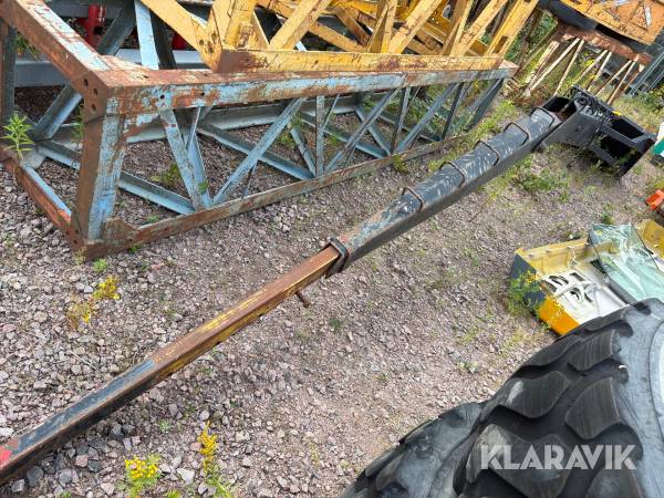 Kranarm med stora BM-fäste