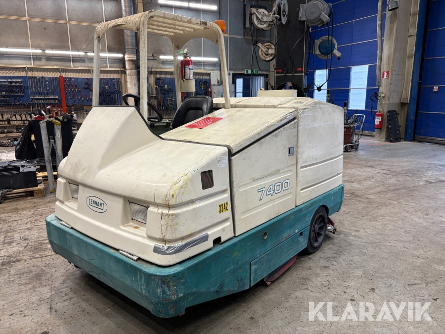 Skurmaskin Tennant 7400