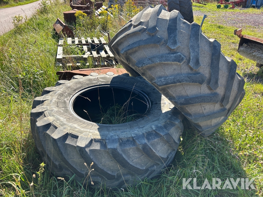 Traktordäck Trelleborg 600/70R30 2 st