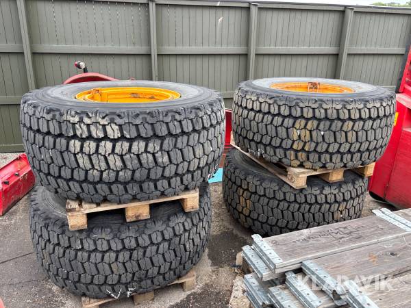 Entrepenaddäck Bridgestone v-Steel Snow Wedge 600/65R25