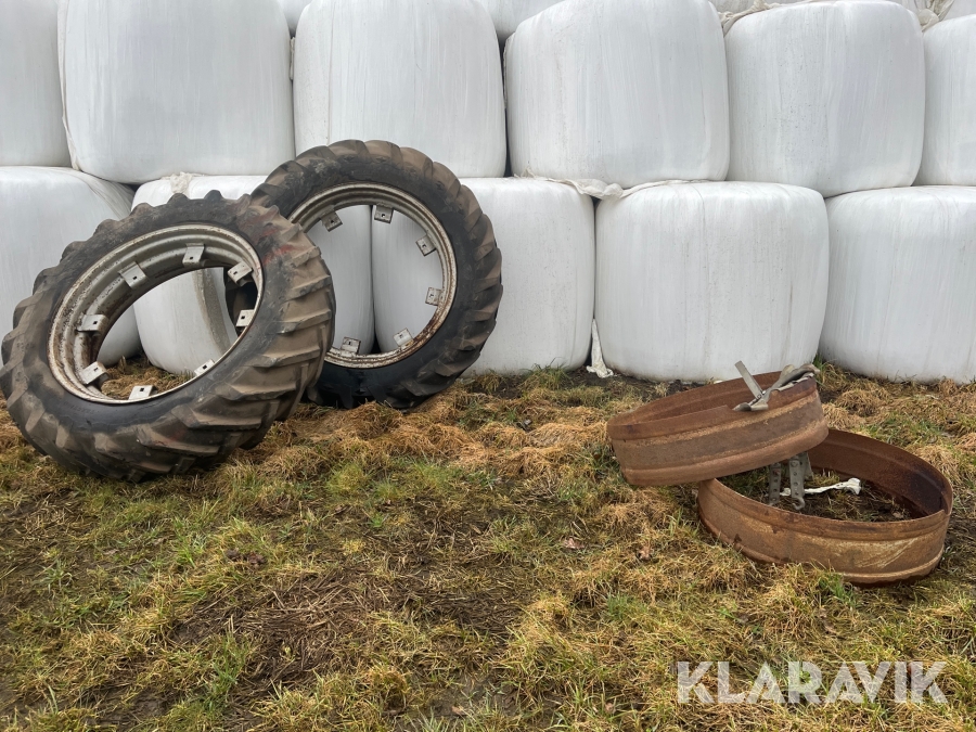 Dubbelmontage Goodyear 13.6/12-36