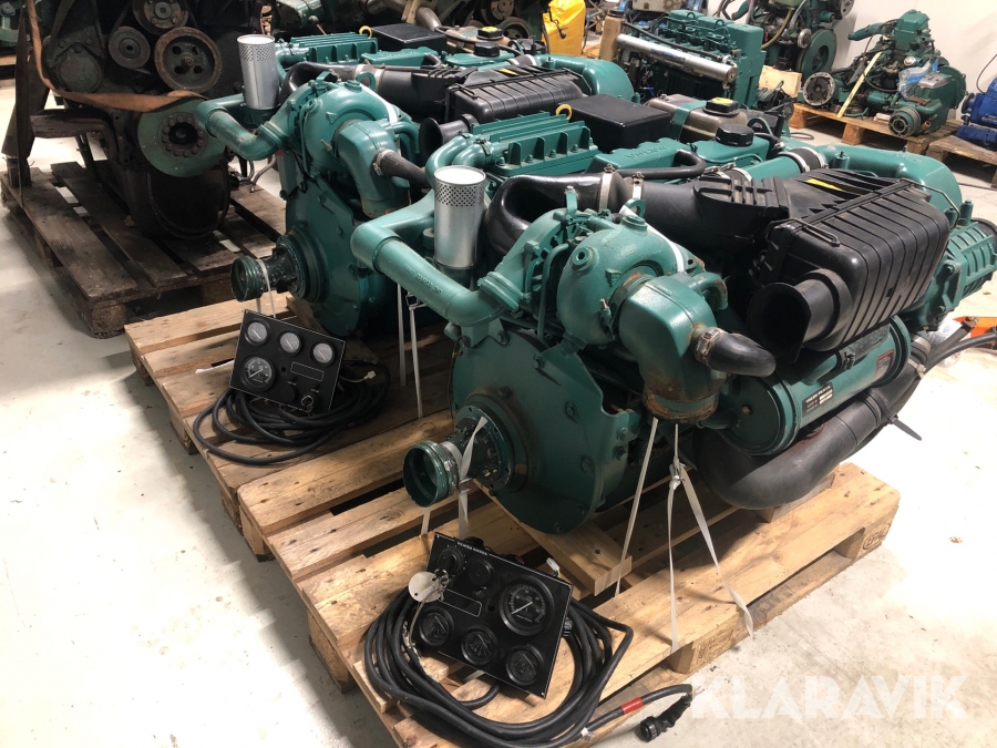 Båtmotorer 2 st Volvo Penta Kad 32 P 170 hk/st