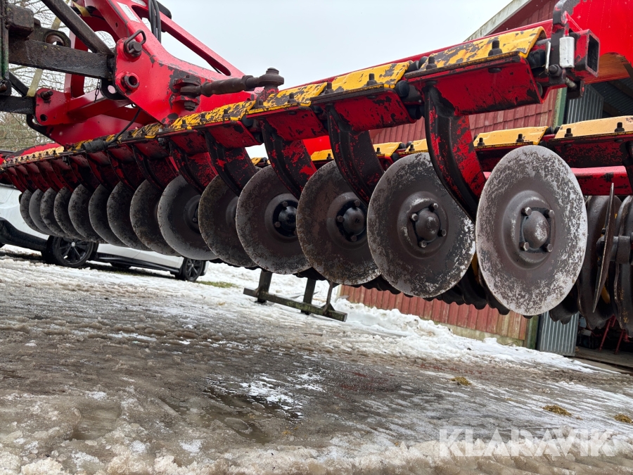 Tallriksredskap Väderstad Carrier CR 400
