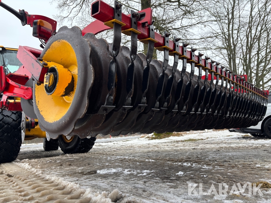 Tallriksredskap Väderstad Carrier CR 400