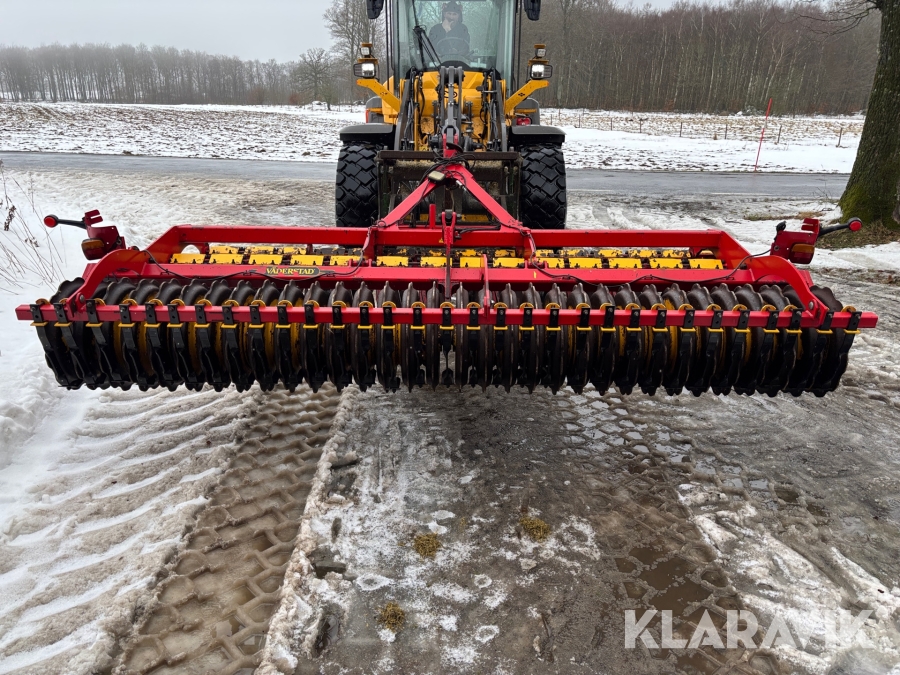 Tallriksredskap Väderstad Carrier CR 400