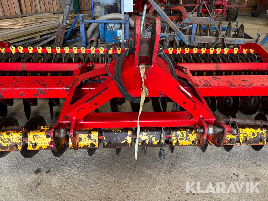 Tallriksredskap Väderstad Carrier CR 400