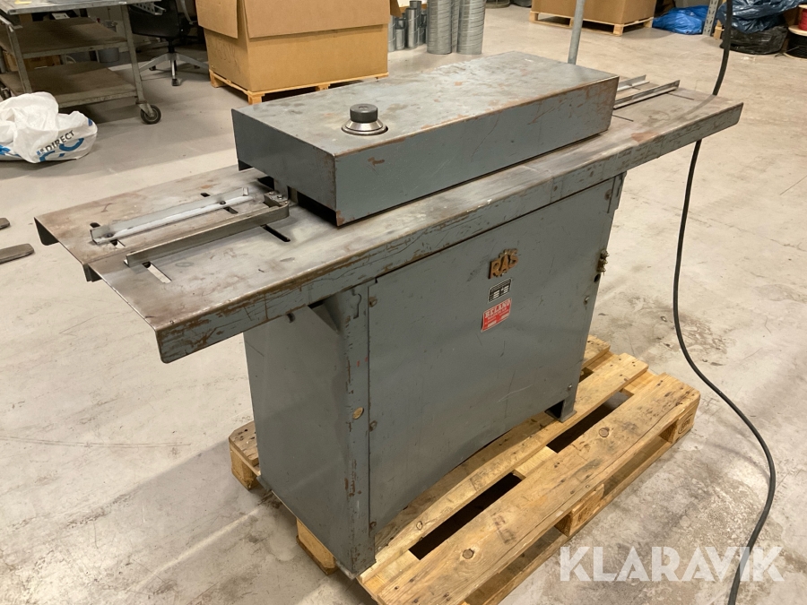 Falsmaskin Reinhart Maschinenbau Gmbh 22.15 7-axlad