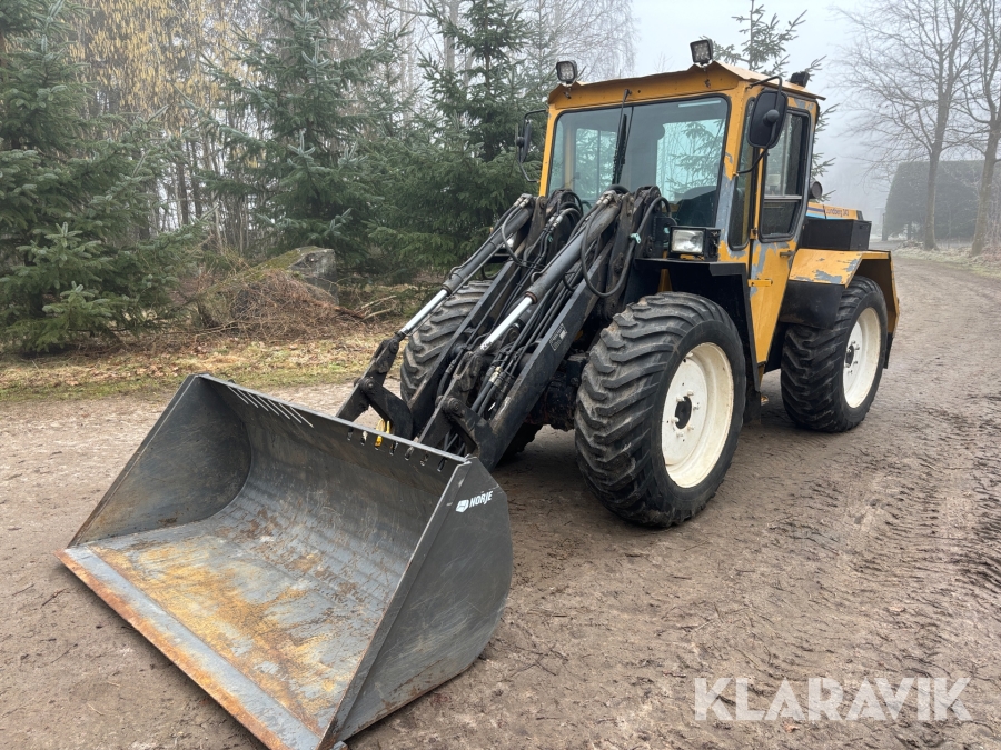 Hjullastare Lundberg 343 med redskap