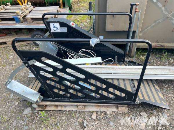 Trapphiss LiftCat 210 Porta