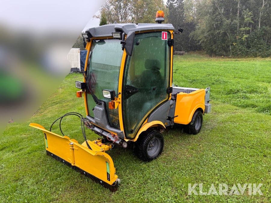 Redskapsbärare Belos Transpro 3440P med redskap