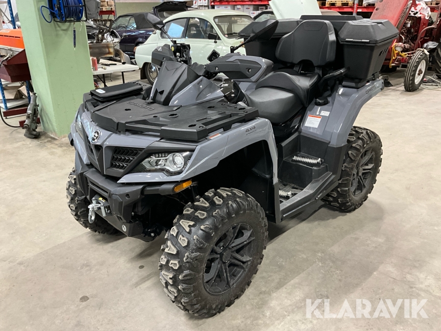 CFMOTO Cforce 850XC Grey edition, inklusive snöblad