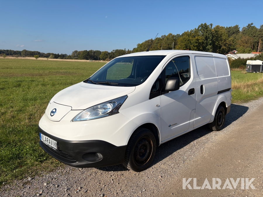 Skåpbil Nissan e-NV200 Van 24kWh 109hk