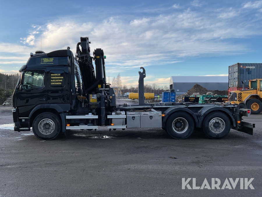 Kranbil Volvo FM med Pallfinger PK 33002.EH