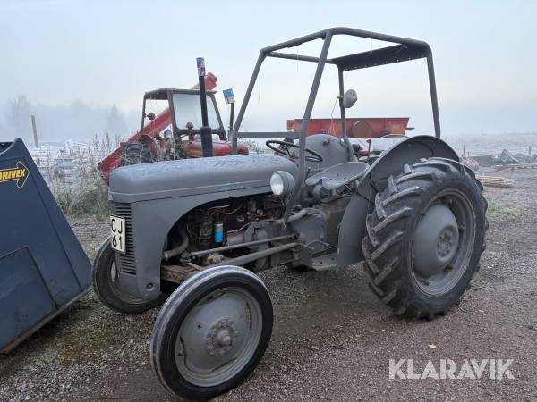 Veterantraktor FERGUSON Grålle TED 20