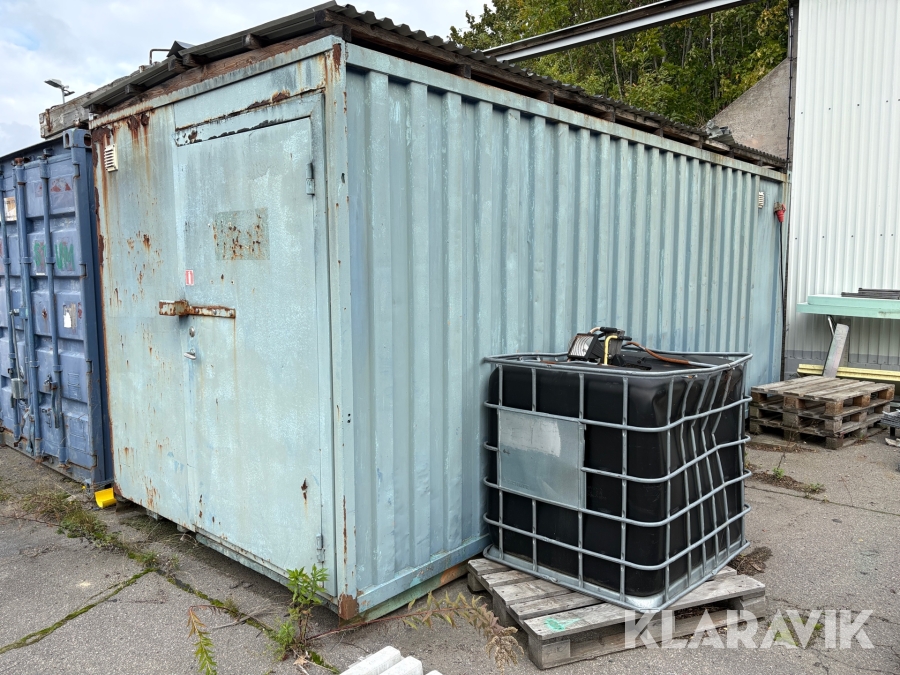 Container