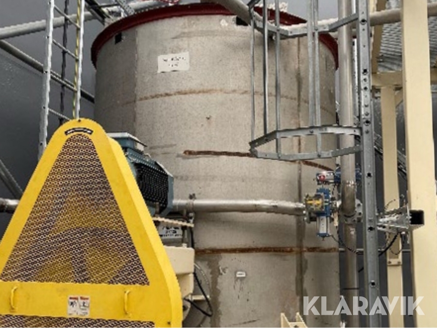 Tank med omrörare 18 kubik rostfritt stål