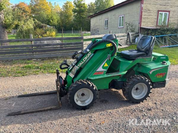 Redskapsbärare Avant 520+